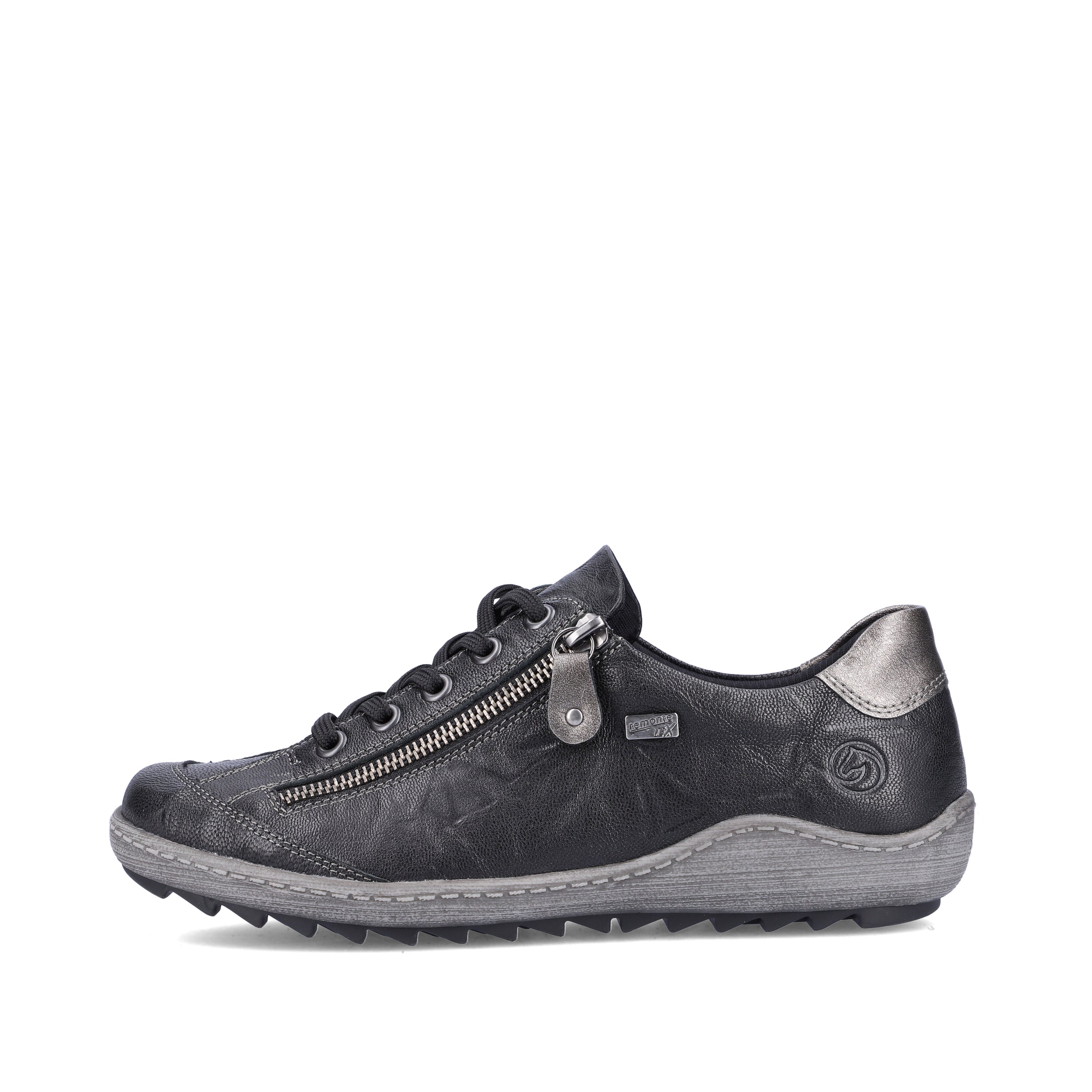 R1402 Liv