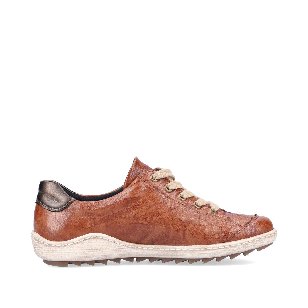 R1402 Liv