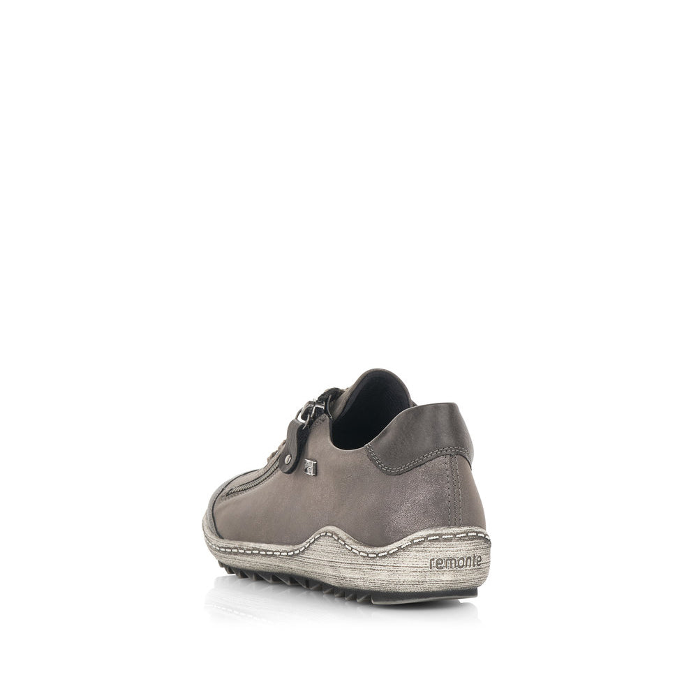 R1402 Liv