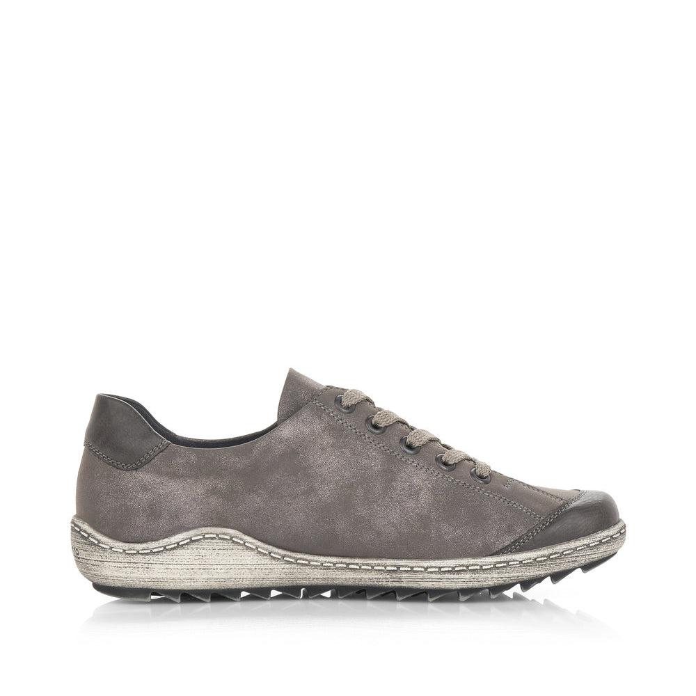 R1402 Liv