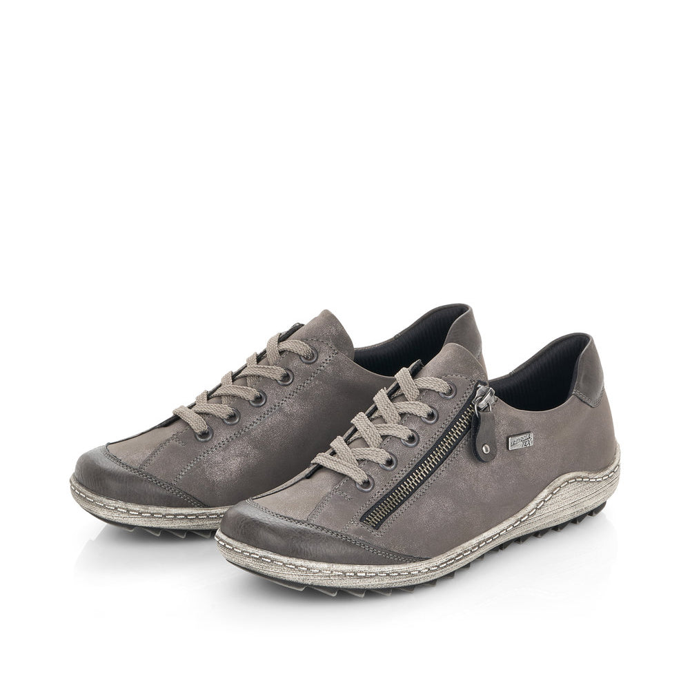 R1402 Liv